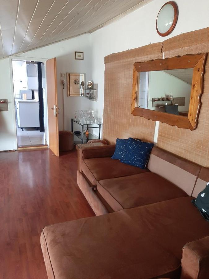 Sea View Apartment In The Center Of Pula Luaran gambar